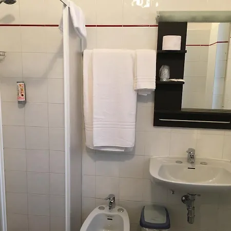 Valente Hotel