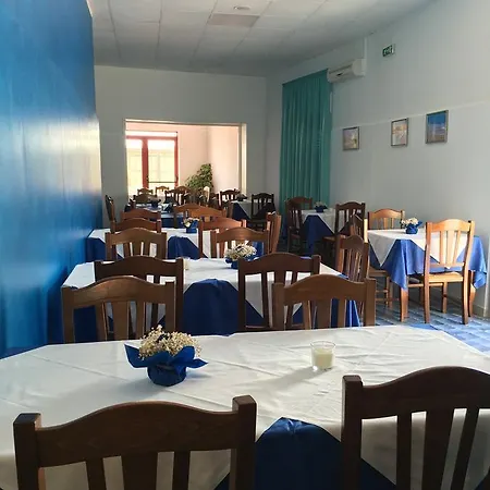 Valente Hotel