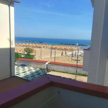 Valente Hotel