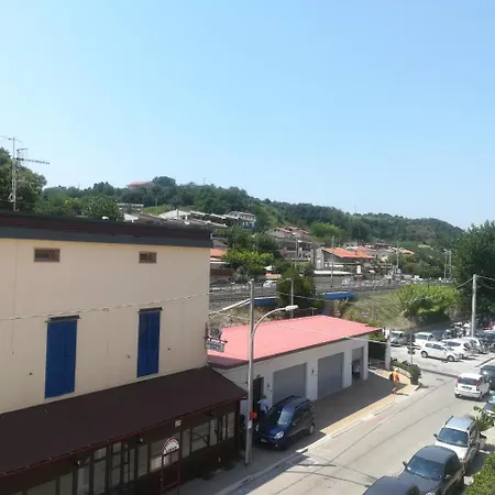 Отель Valente 2*